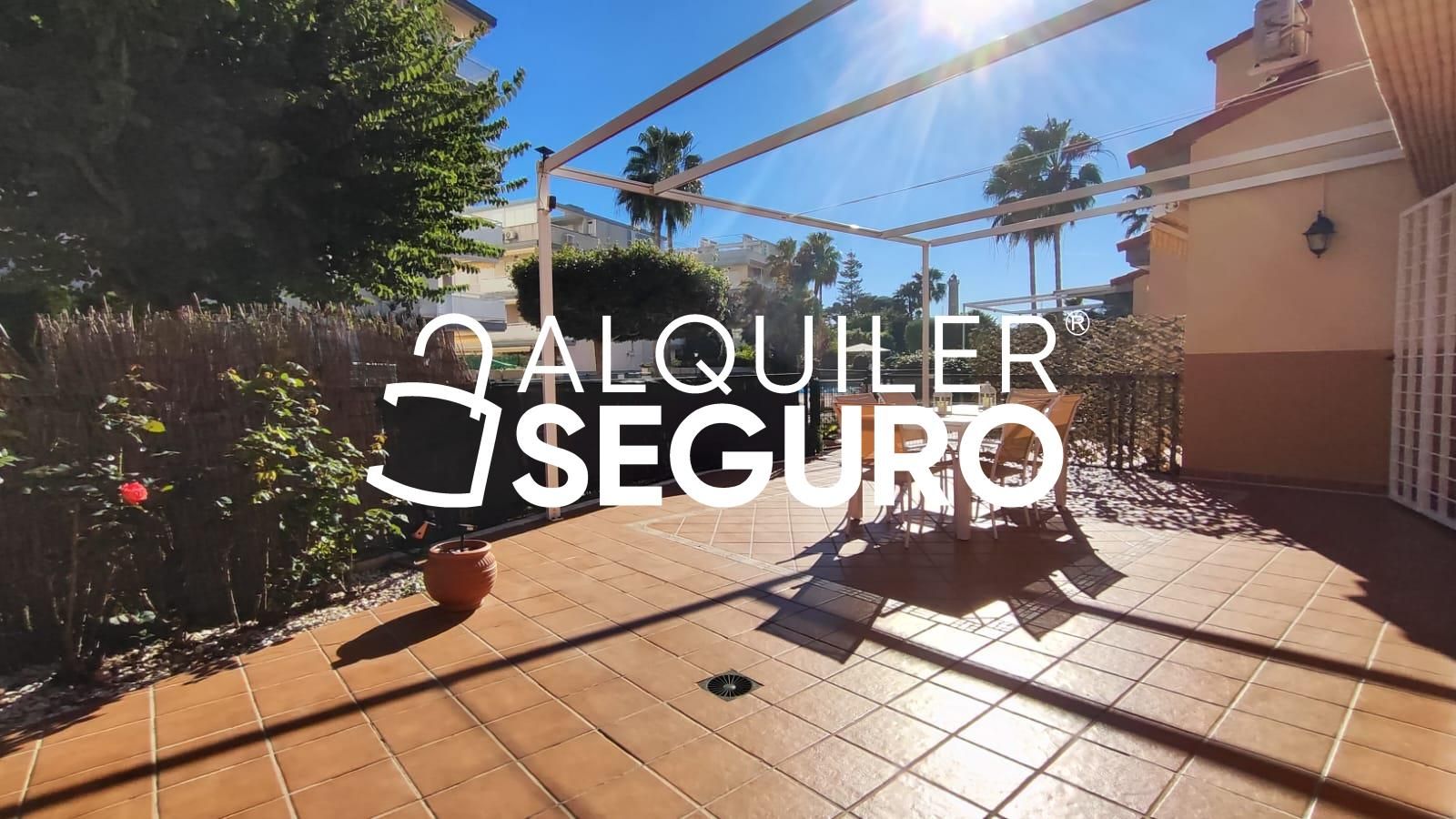 Exterior view of House or chalet to rent in Canet d'En Berenguer  with Air Conditioner, Heating and Terrace