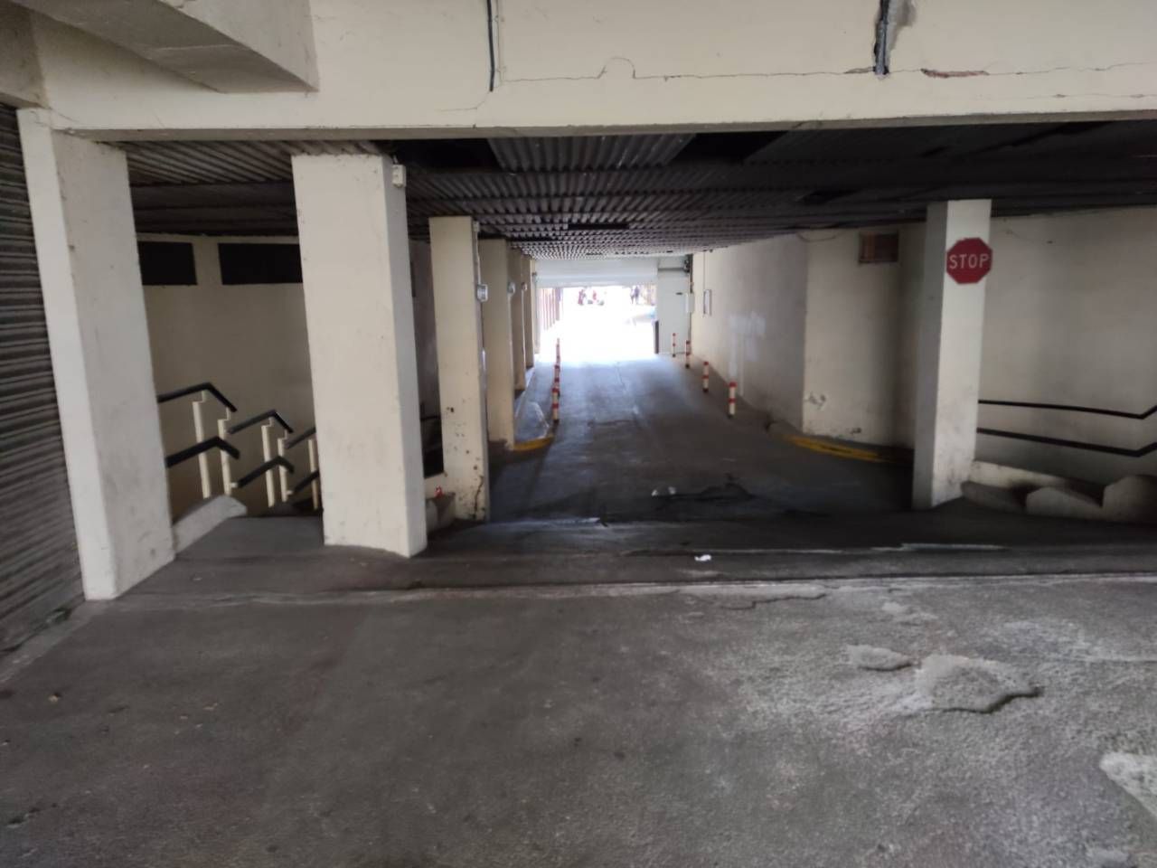 Aparcament de Garatge en venda en Salt