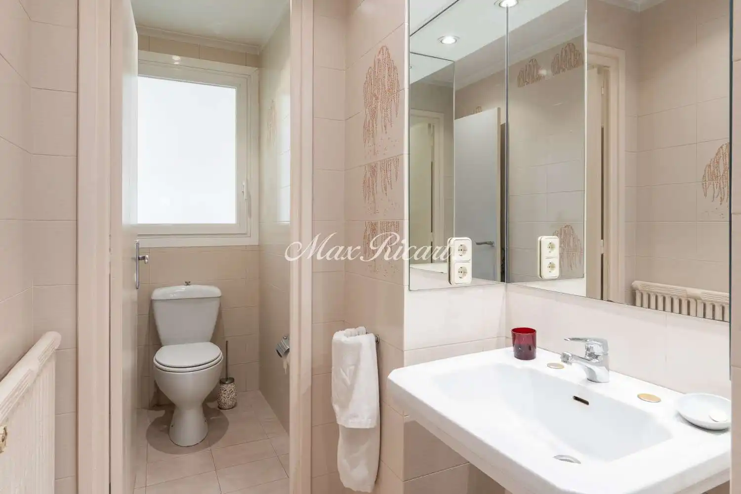 Bathroom of Houses for rent in Barcelona  with Air Conditioner, Heating and Terrace