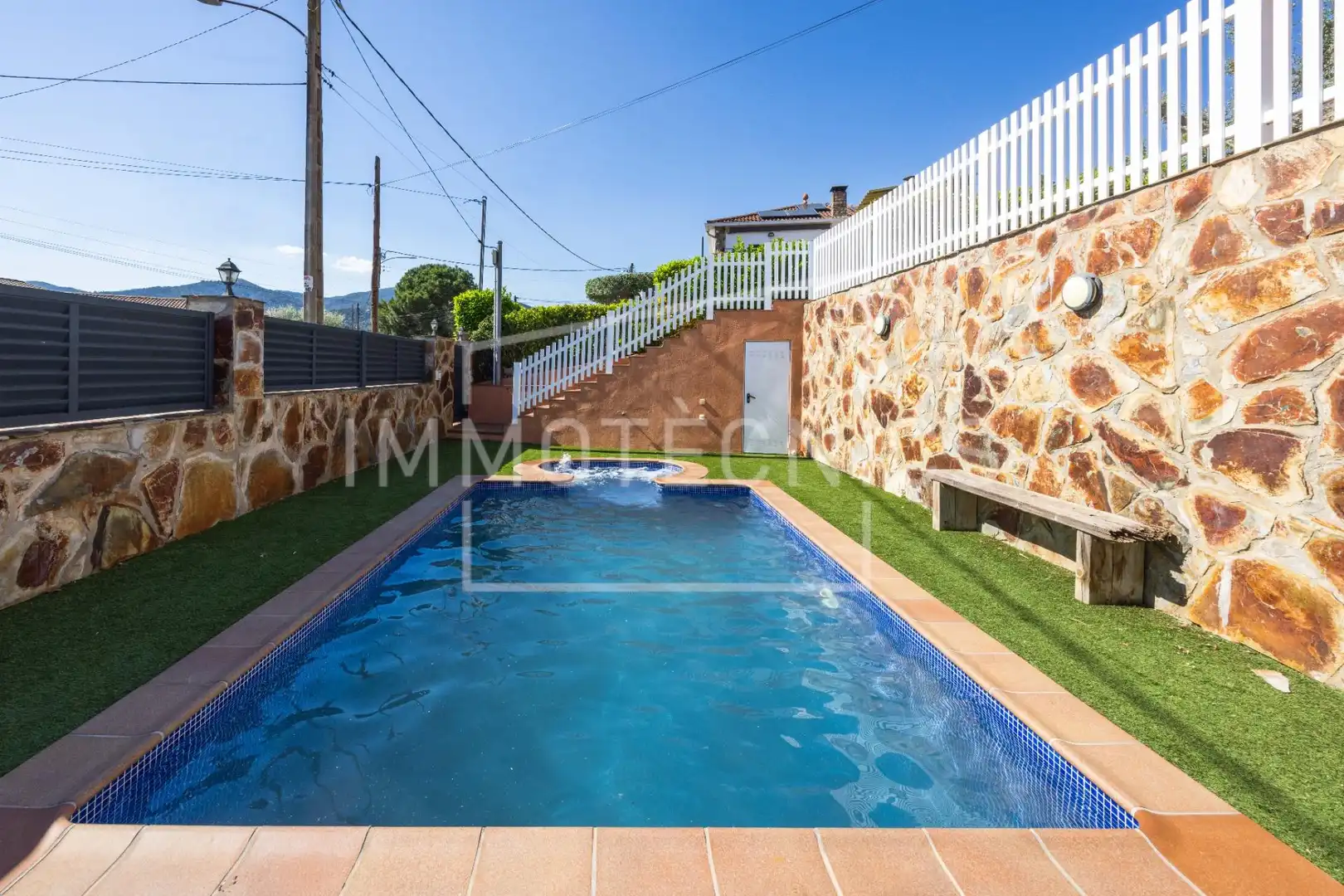 Piscina de Casa o chalet en venta en Cànoves I Samalús