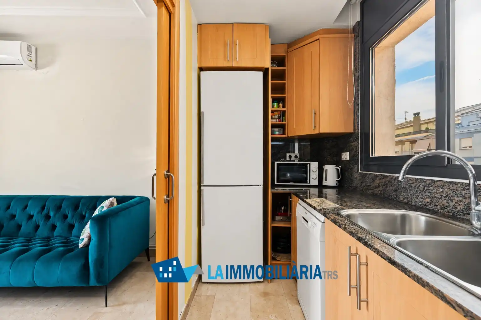 Cocina de Dúplex en venta en Terrassa con Aire acondicionado, Calefacción y Terraza