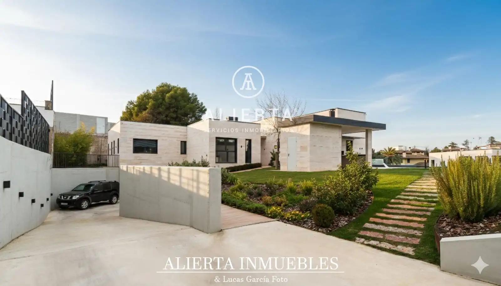Vista exterior de Casa o chalet en venta en Zaragoza con Aire acondicionado, Calefacción y Trastero