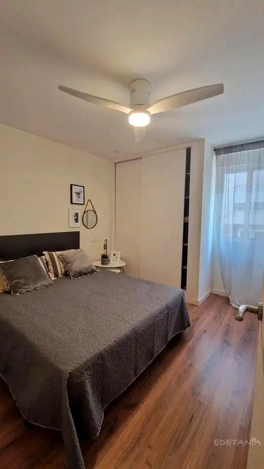 Schlafzimmer von Wohnung zur Miete in Moncada mit Klimaanlage und Möbliert
