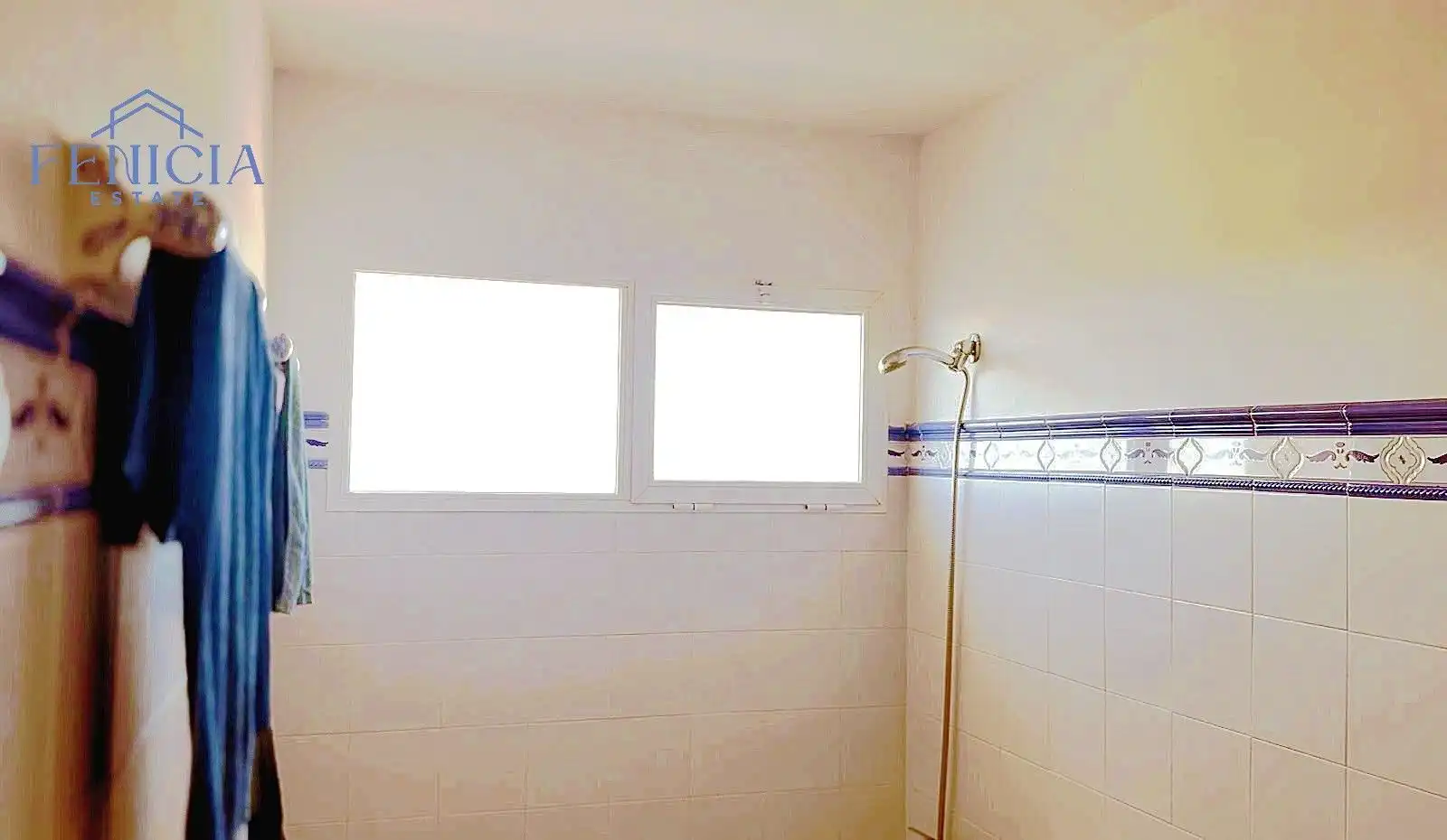 Baño de Casa o chalet en venta en Almuñécar con Jardín privado, Terraza y Trastero