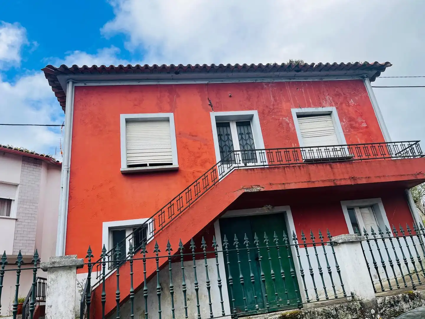 Vista exterior de Casa o chalet en venta en Vilagarcía de Arousa con Jardín privado y Trastero
