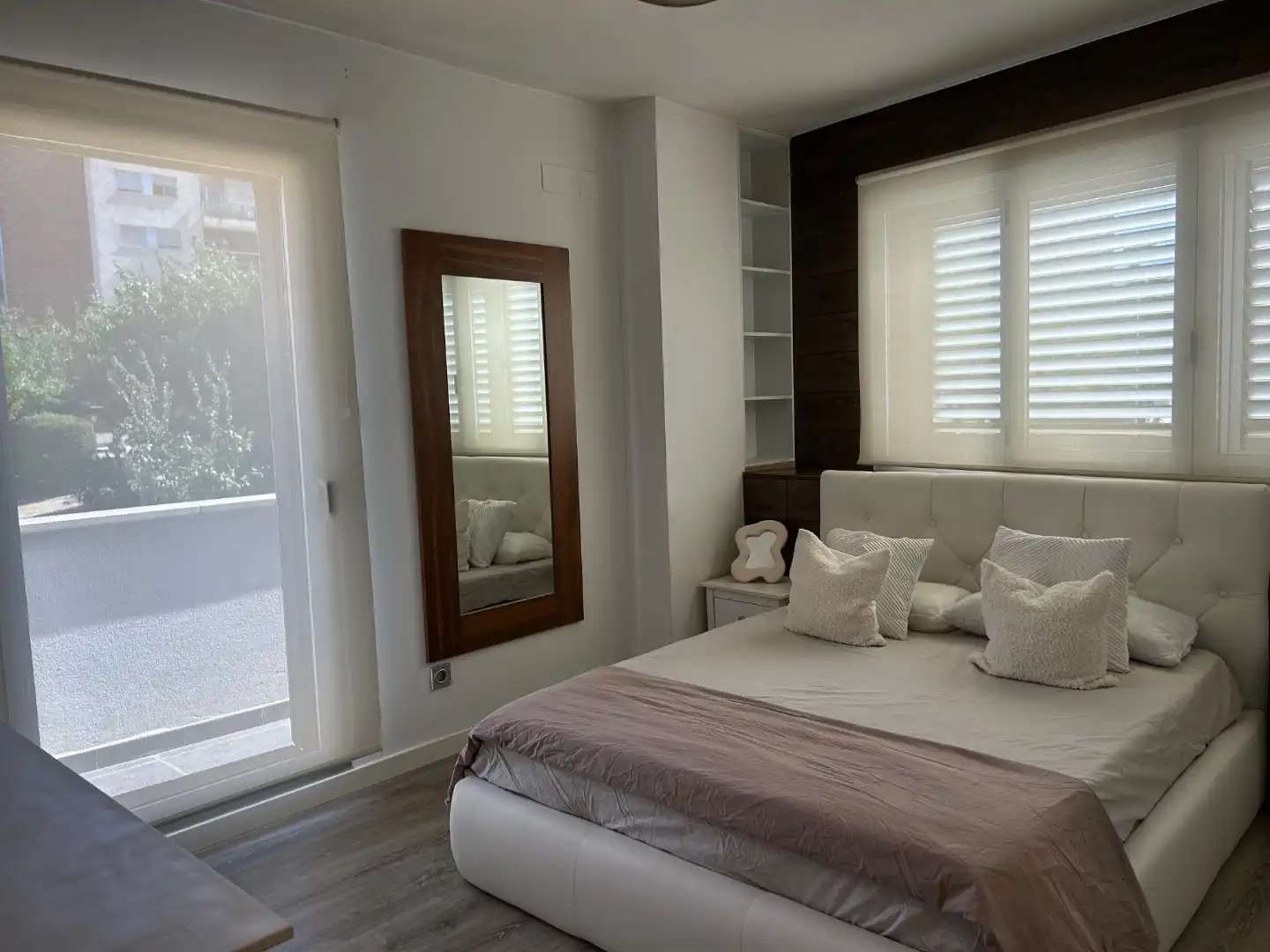 Habitación de Piso de alquiler en Alhendín con Aire acondicionado, Calefacción y Jardín privado