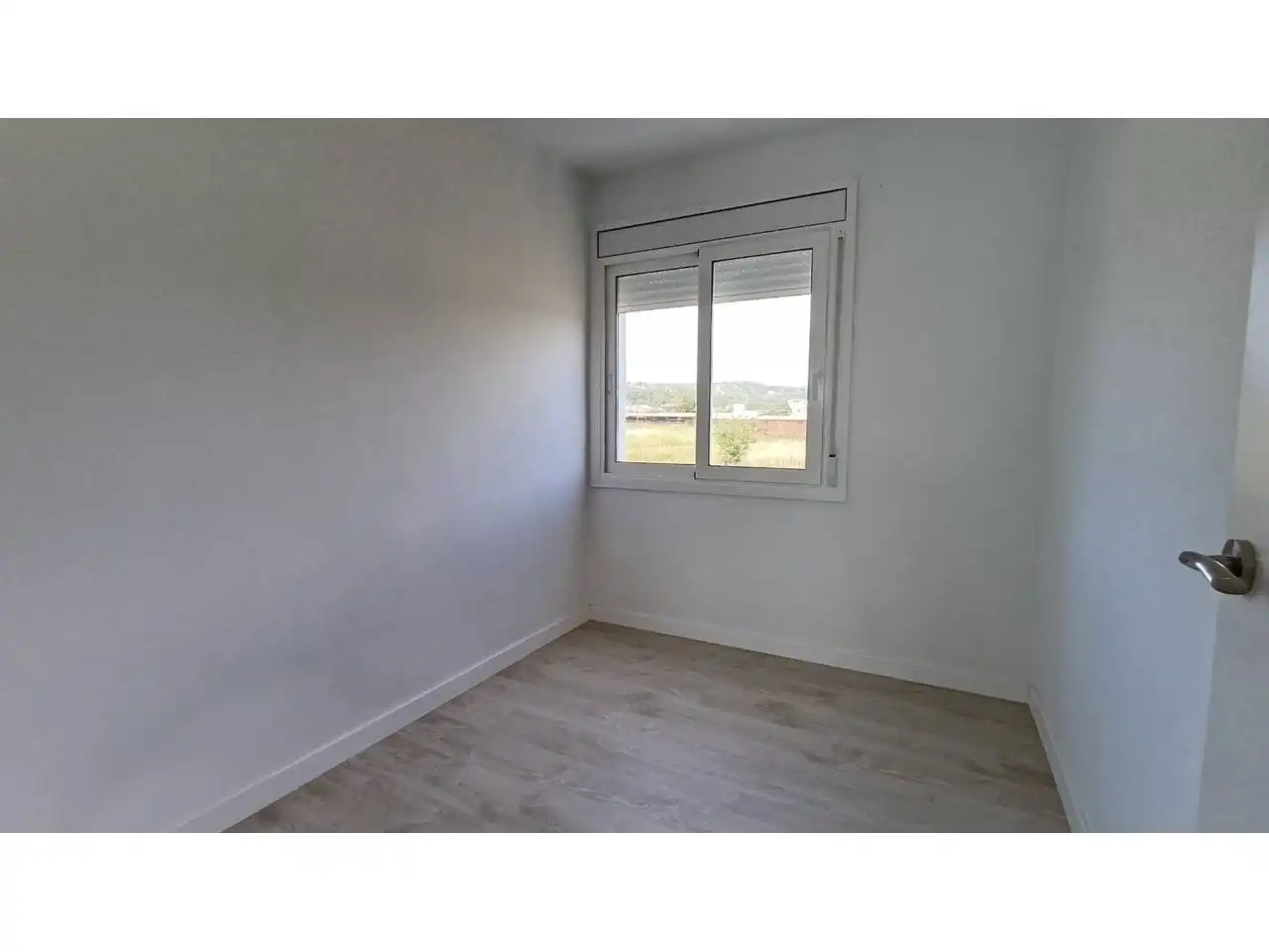 Dormitori de Pis en venda en Santa Eulàlia de Ronçana amb Aire condicionat, Calefacció i Parquet