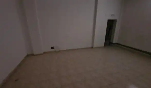 Local comercial en venda a Reyes Católicos - Paseo San Antonio, imagen 6