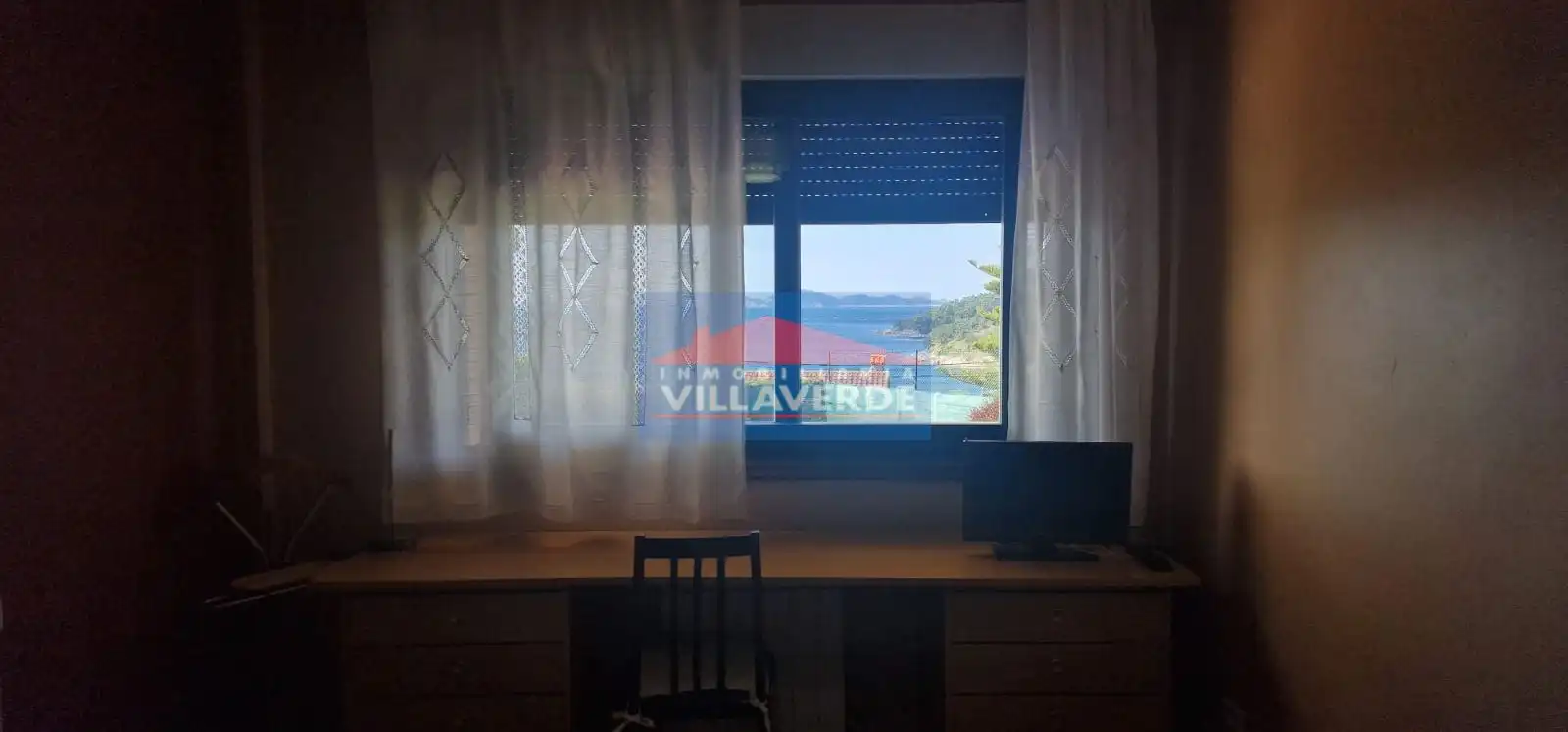 Casa o xalet en venda en Cangas  amb Calefacció, Terrassa i Traster