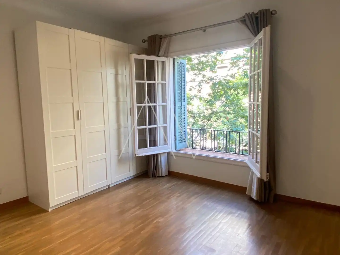 Bedroom of Flat for rent in Barcelona  with Heating