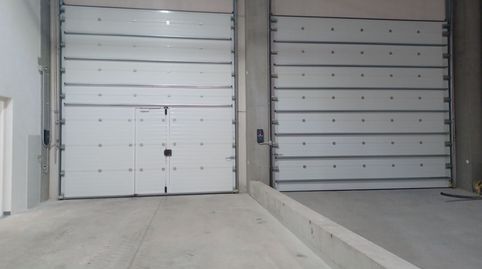 Foto 4 von Fabrikhallen zur Miete in Santa Ana, Ontinyent