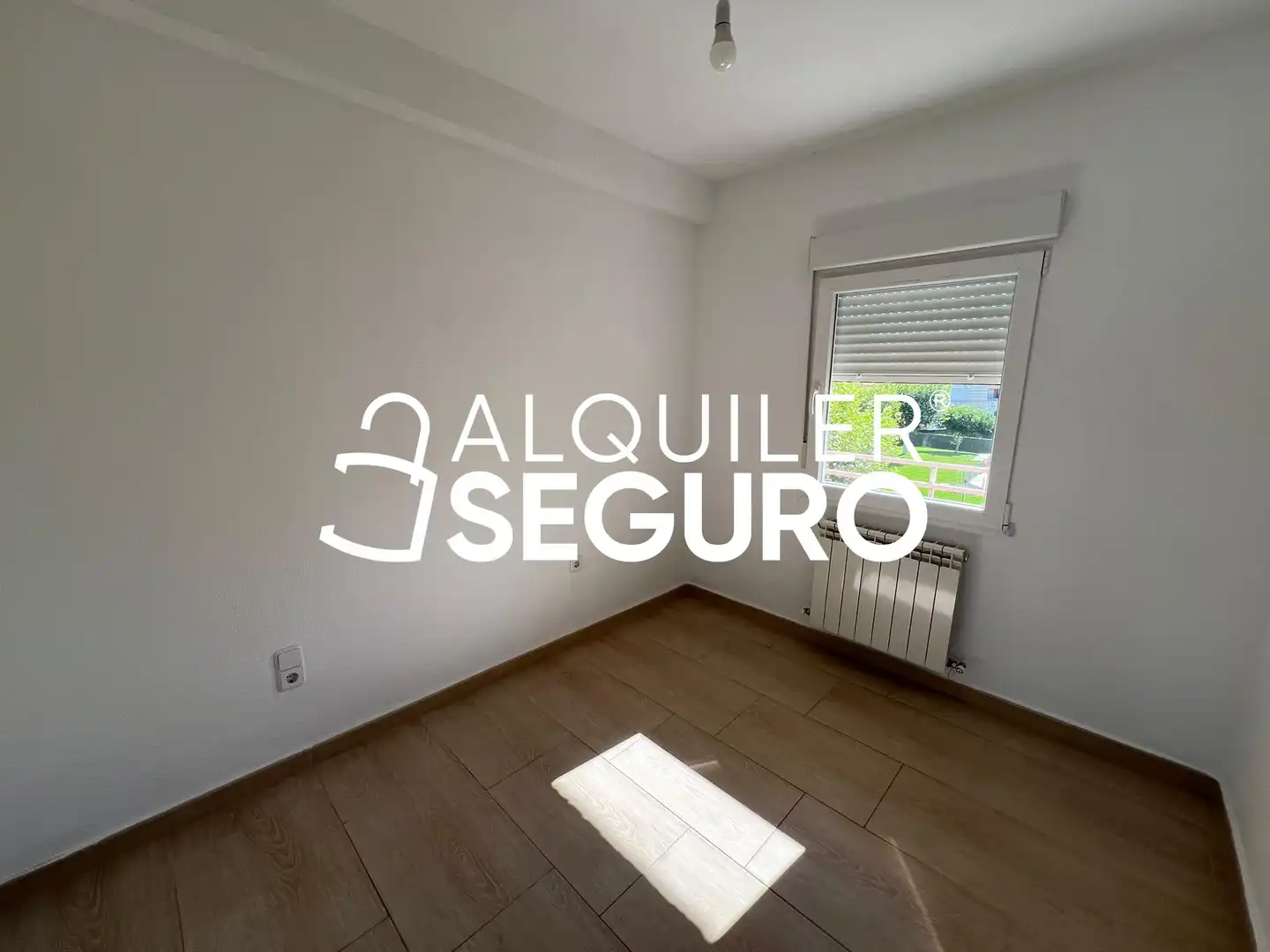 Schlafzimmer von Wohnung zur Miete in Colmenar Viejo mit Heizung, Terrasse und Schwimmbad