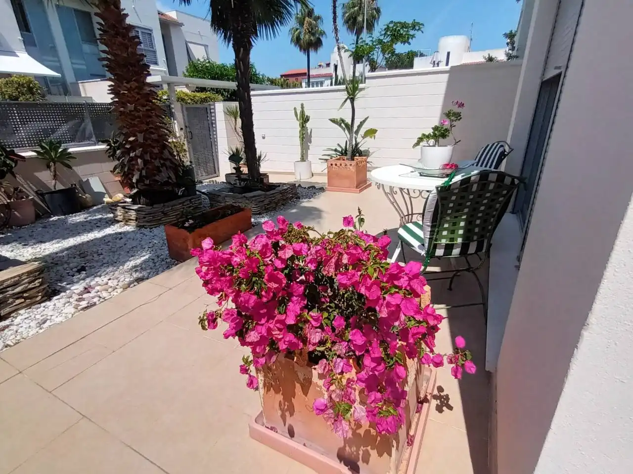 Maison mitoyenne avec piscine à vendre à Heliópolis, imagen 2