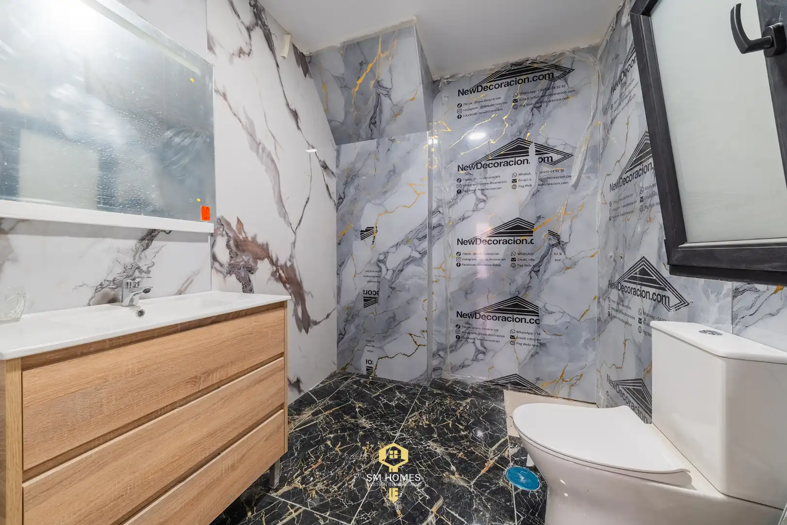 Badezimmer von Geschaftsraum zur Miete in Coslada