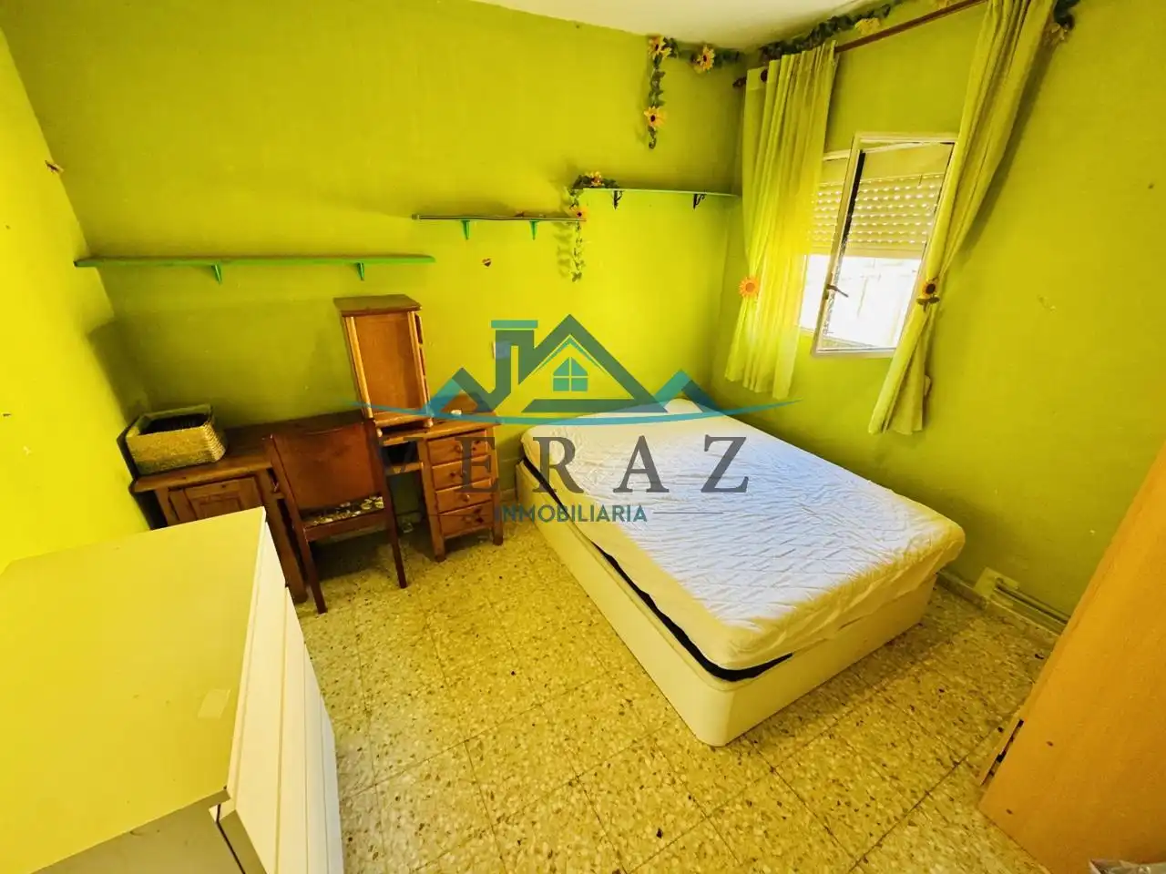 Piso en venta en Santa Águeda, El Pilar - La Estación