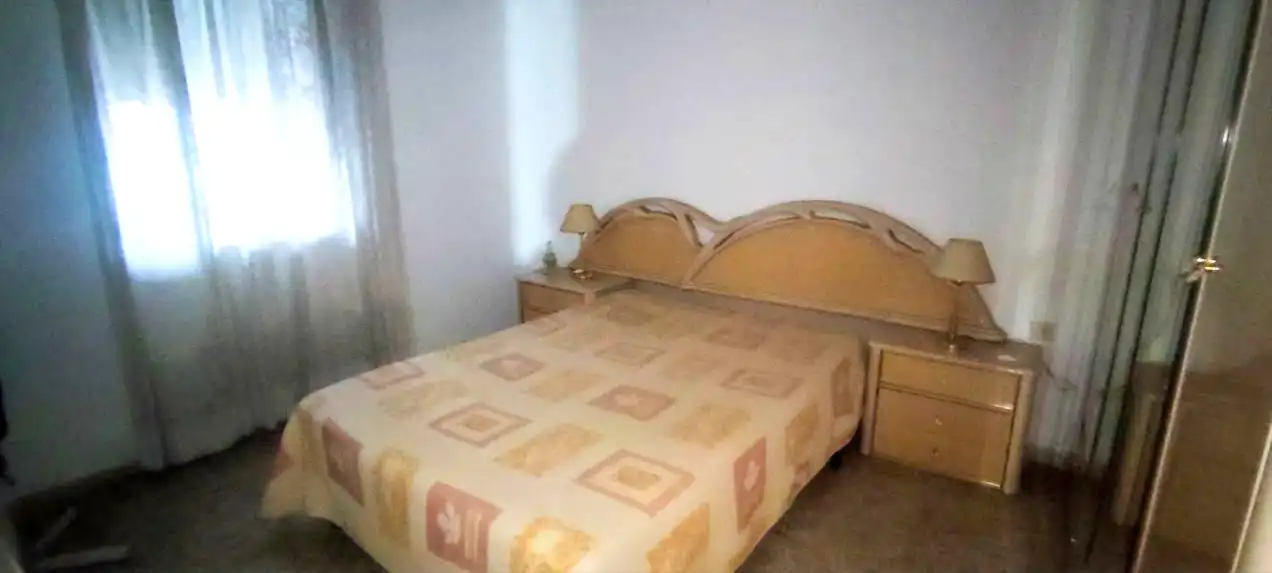 Dormitori de Casa adosada en venda en Linares
