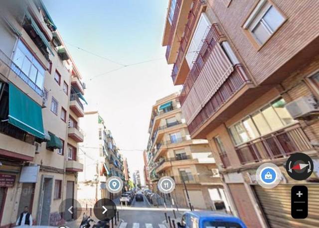 Local comercial en Alquiler en Carolinas Altas