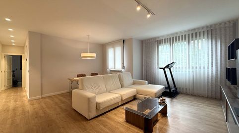 Foto 2 de Piso en venta en P.l?pez de Uralde, San Martín, Vitoria - Gasteiz