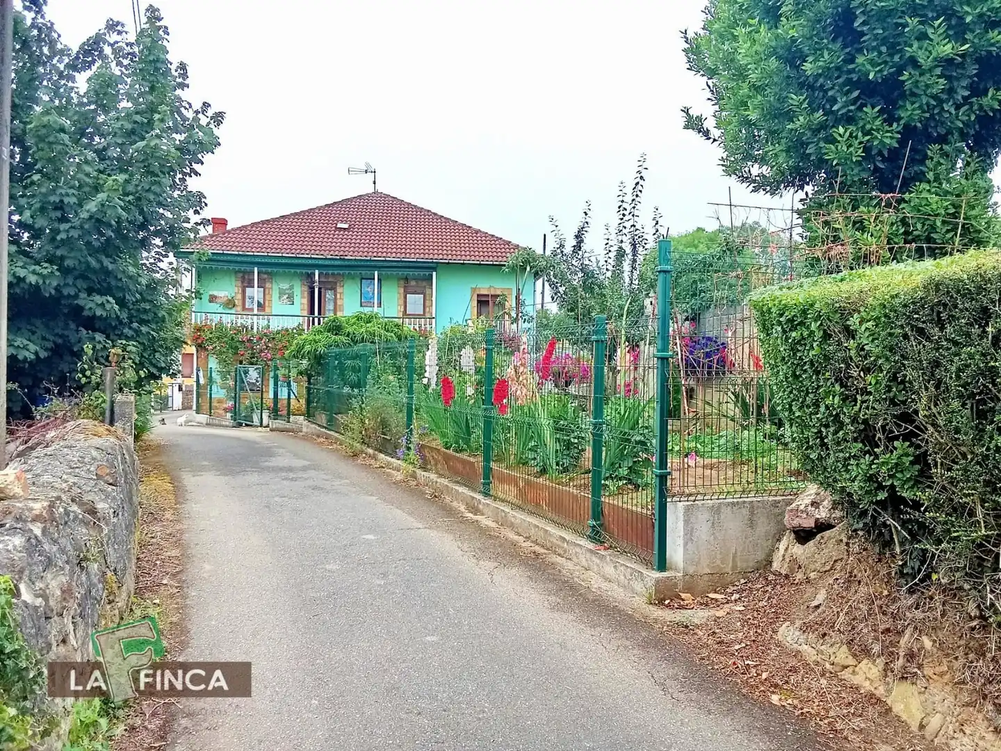 Casa o chalet en venta en Oviedo  con Calefacción, Terraza y Trastero