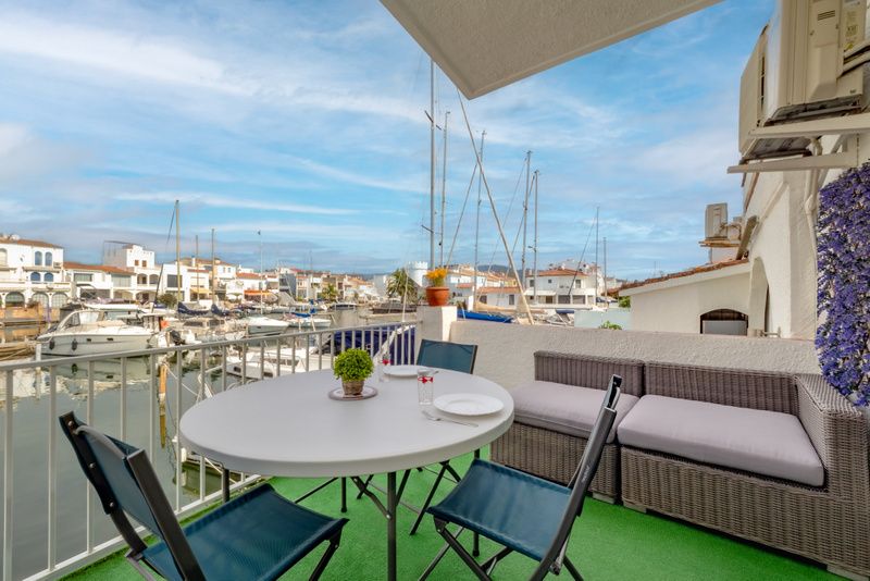 Terrace of Planta baja for sale in Empuriabrava  with Air Conditioner, Heating and Terrace