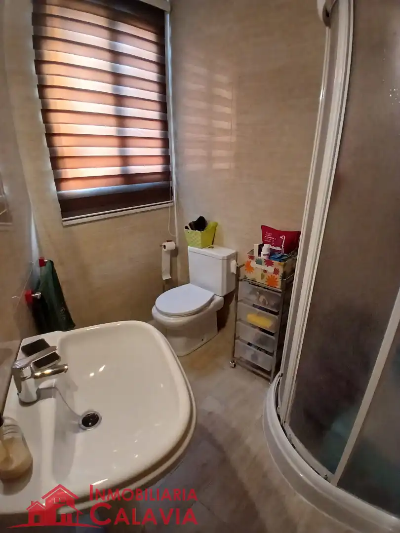 Piso con ascensor en venta en Calle Obispo Narváez 25, imagen 11