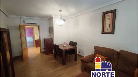 Foto 4 von Wohnung zur Miete in Eixample, Alcoy / Alcoi