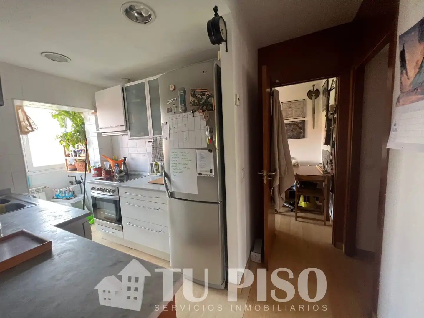 Cocina de Piso en venta en Madrid con Calefacción, Terraza y Amueblado