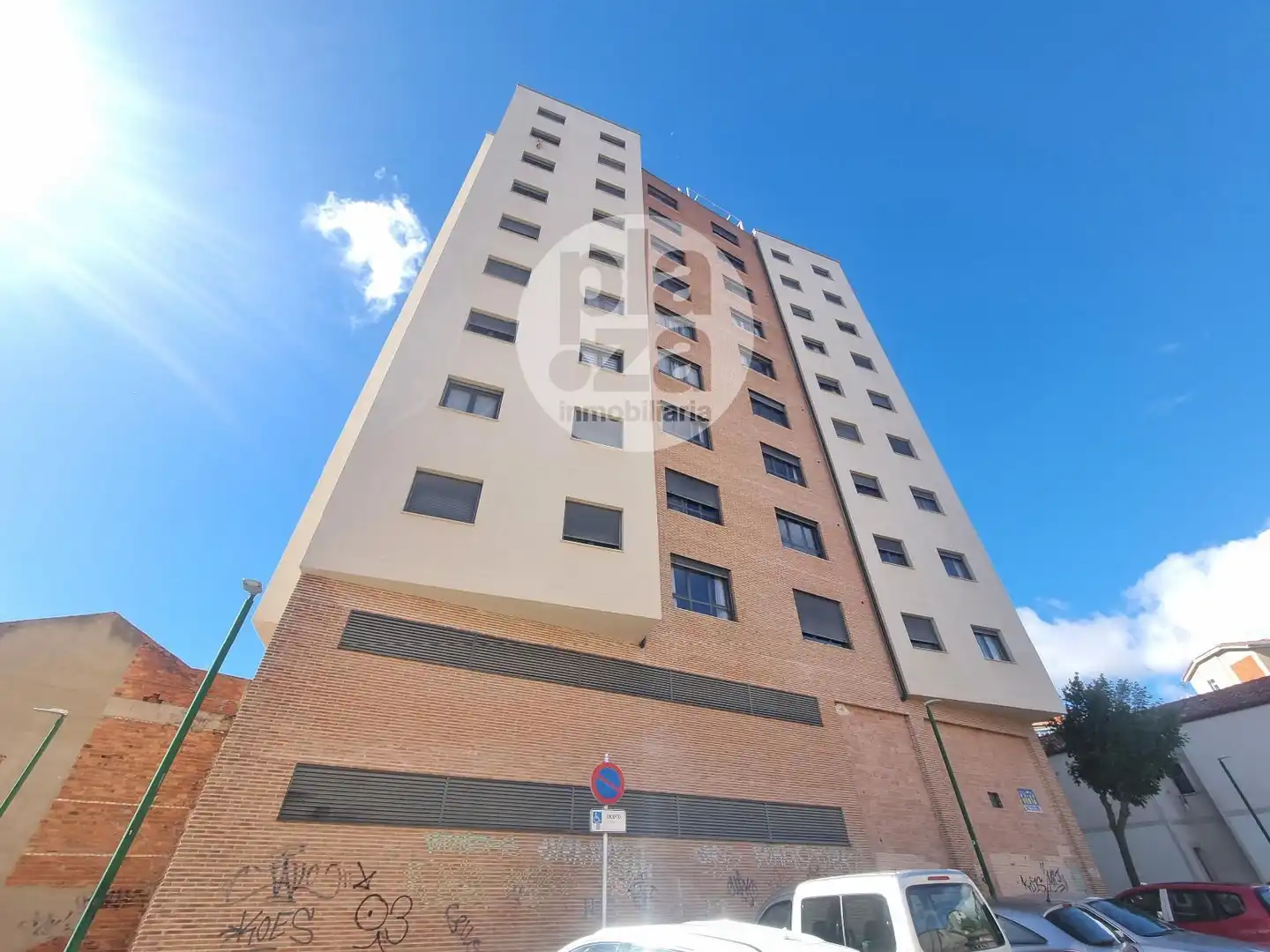 Vista exterior de Piso en venta en Burgos con Calefacción y Trastero