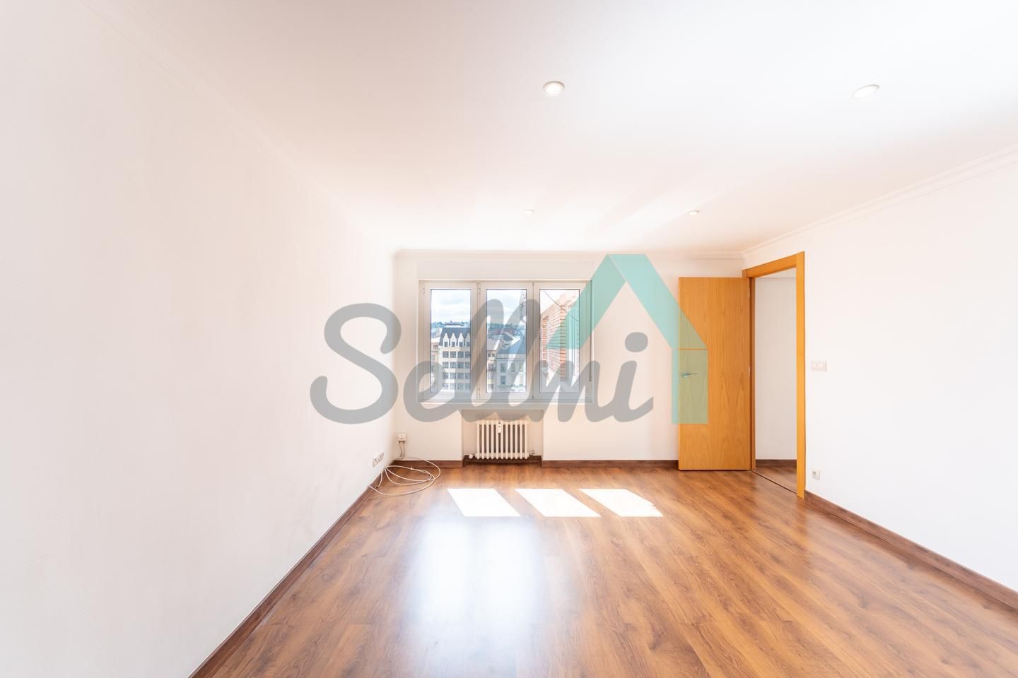 Bedroom of Flat to rent in Oviedo   with Heating, Storage room and Furnished