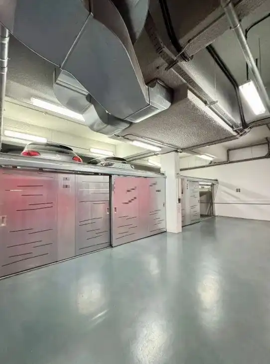 Parkplatz von Garage zum Verkauf in Madrid