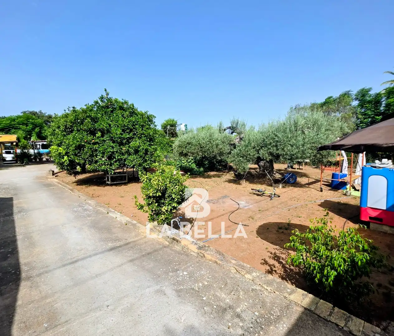 Finca rústica en venda en Coria del Río amb Aire condicionat, Jardí privat i Traster
