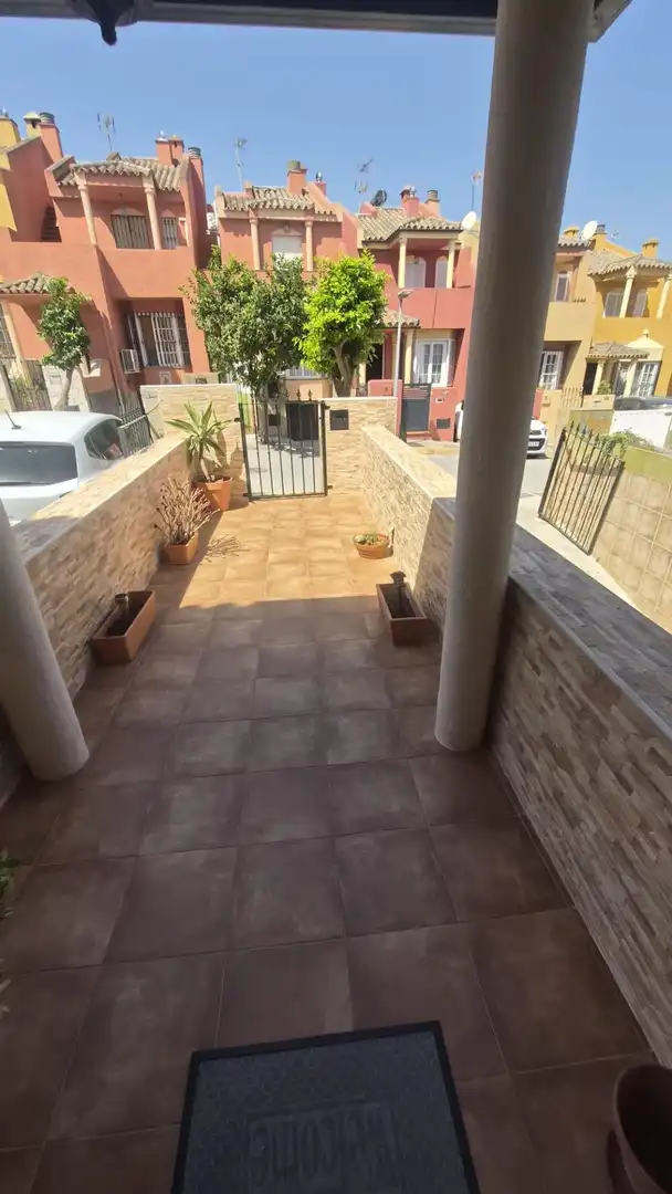 Casa a schiera in vendita a El Rinconcillo, imagen 2