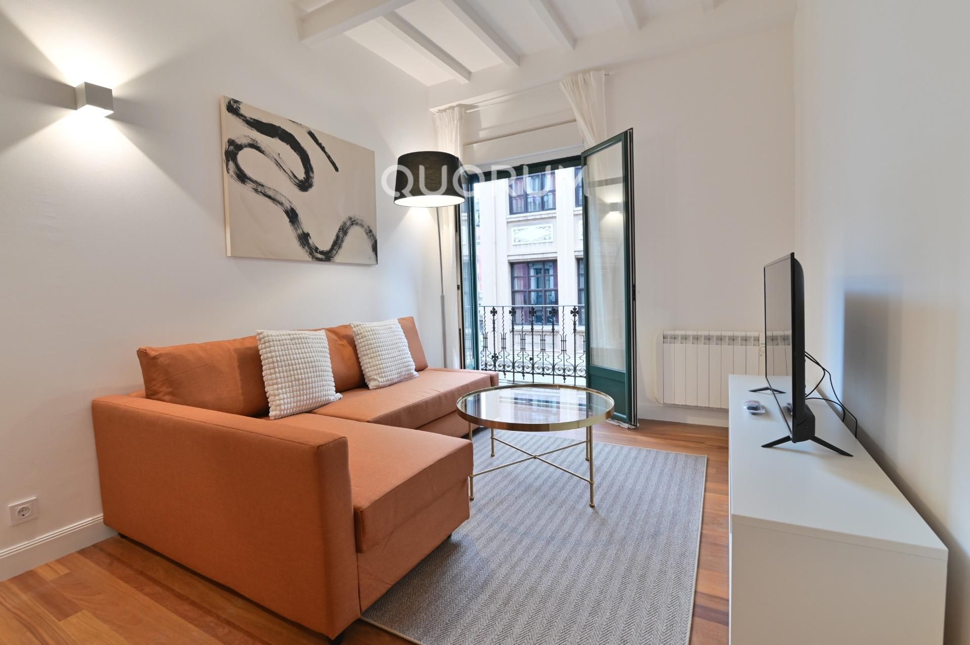 Living room of Flat for rent in Bilbao   with Balcony