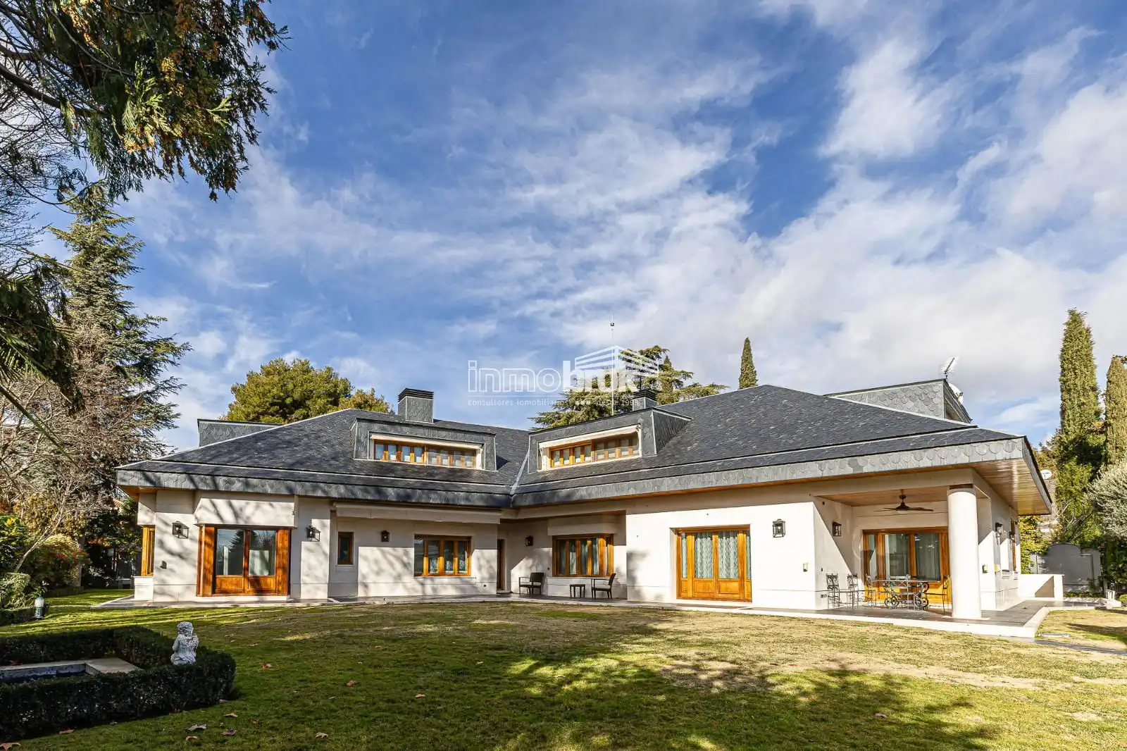 Vista exterior de Casa o chalet en venta en Madrid con Aire acondicionado, Calefacción y Terraza