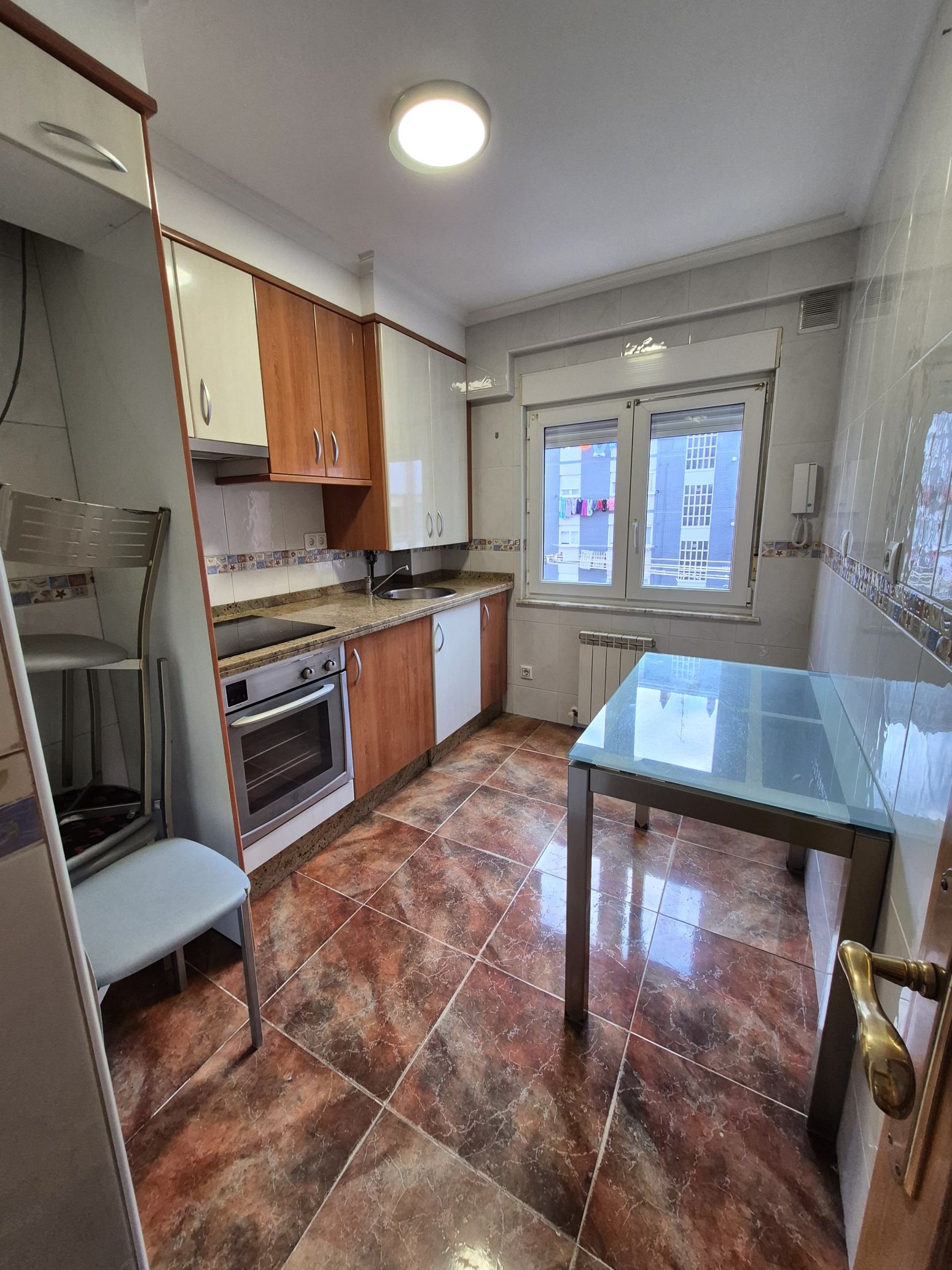 Kitchen of Flat to rent in Avilés  with Heating