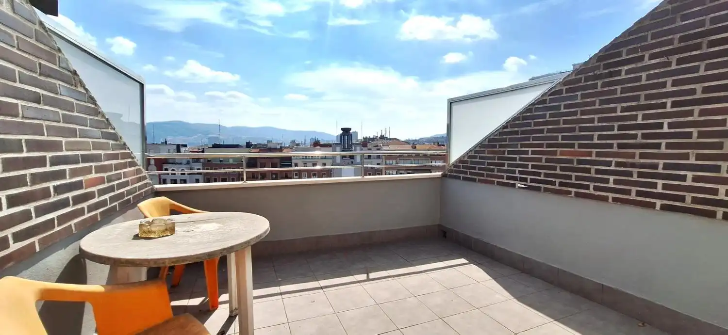 Terrassa de Àtic en venda en Bilbao  amb Calefacció i Terrassa