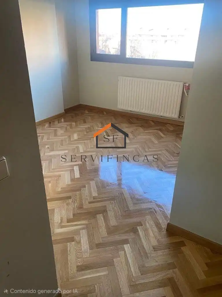 Apartament de lloguer en Madrid amb Calefacció, Parquet i Piscina comunitària