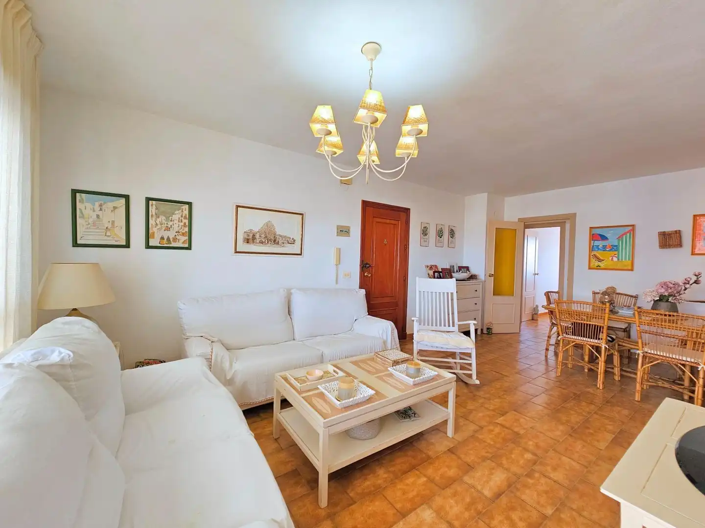 Sala de estar de Piso en venta en La Manga del Mar Menor con Terraza y Piscina comunitaria