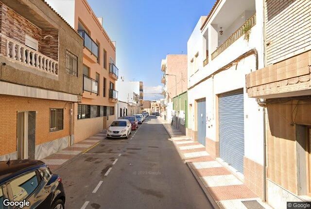 Pis en venda a CL DALIAS (R), Roquetas Pueblo