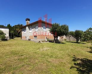 Vista exterior de Casa o xalet en venda en Cartelle amb Balcó