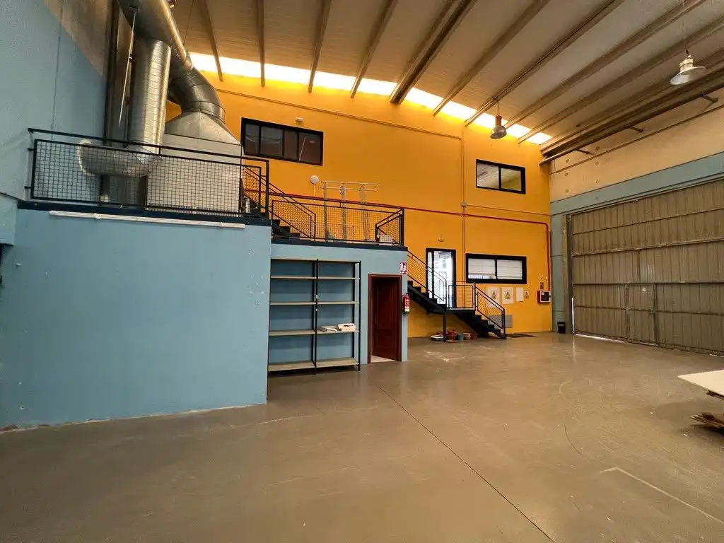 Industriegebäude zur Miete in O Milladoiro, imagen 6
