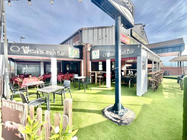 Local comercial en Alquiler en Lomas de Cabo Roig - Los Dolses