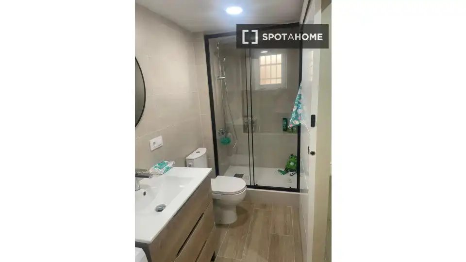 Badezimmer von Wohnung zur Miete in Cullera mit Klimaanlage, Heizung und Möbliert