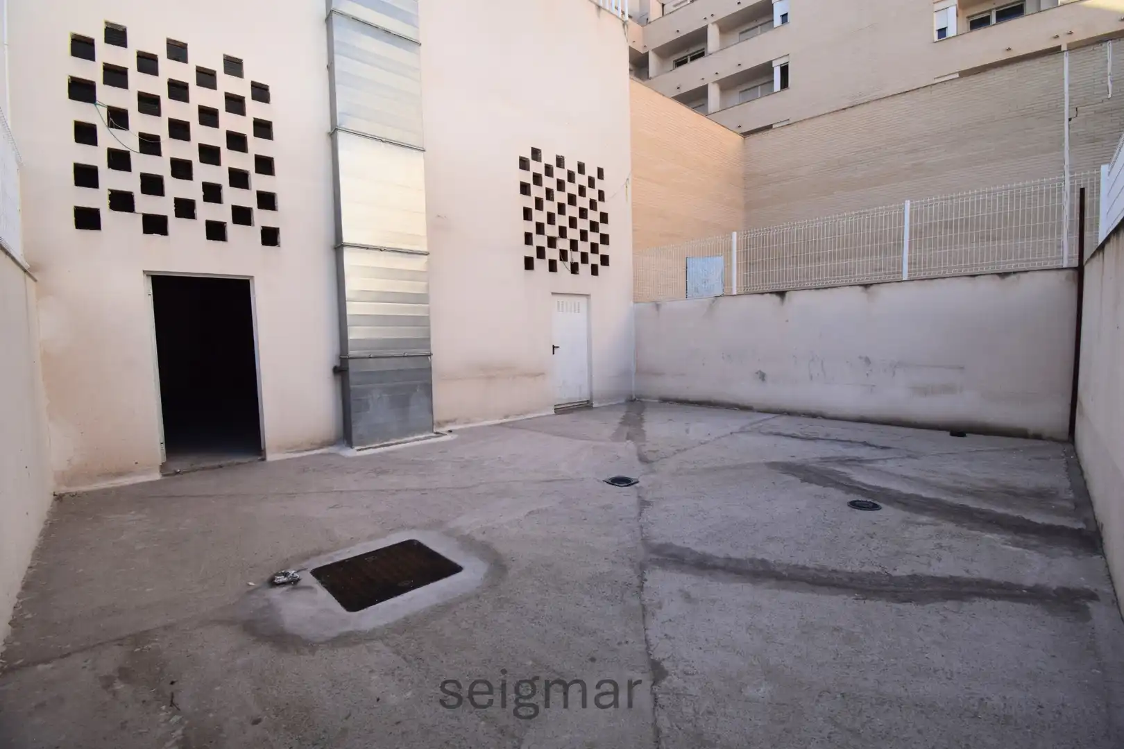 Local commercial à vendre à Carrer Doctora Damiana Zaragoza I Zaragoza 7, imagen 10