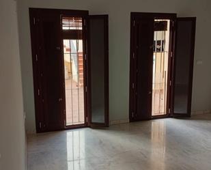 Flat to rent in Gines  with Air Conditioner, Storage room and Oven