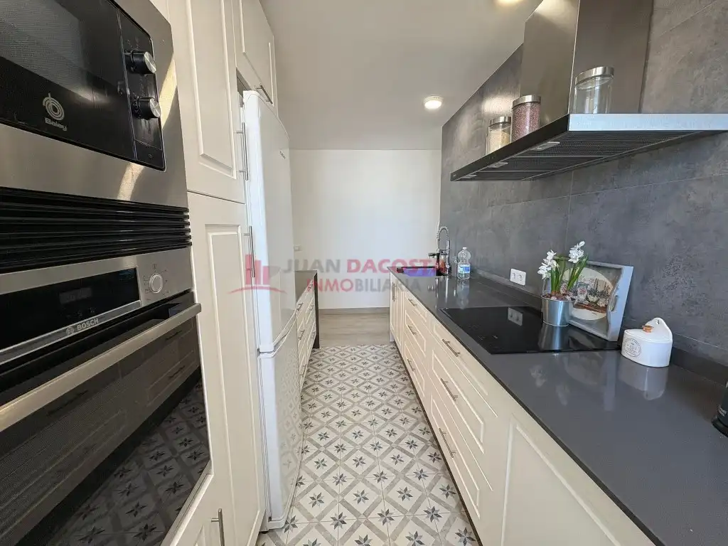 Appartement compact avec ascenseur à louer à Avenida Antilla De La, imagen 6