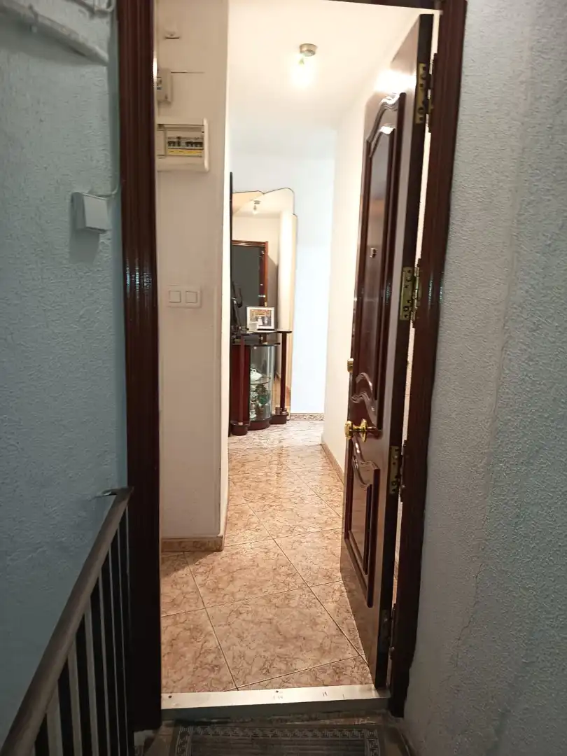 Flat with terrace for sale in Carrer del Vall, imagen 4