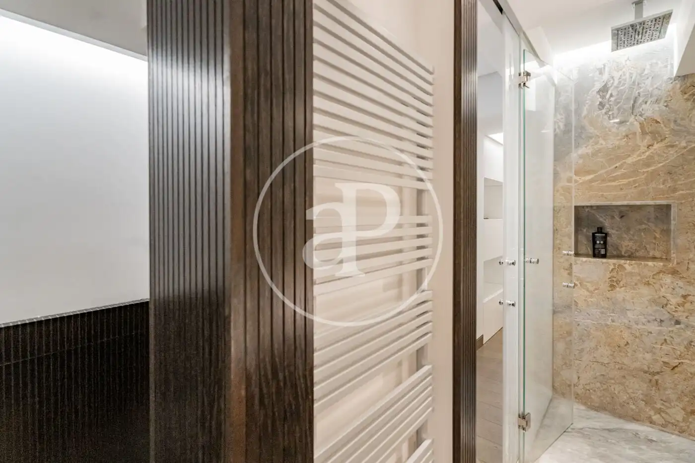 Piso en venta en Madrid con Aire acondicionado, Calefacción y Jardín privado
