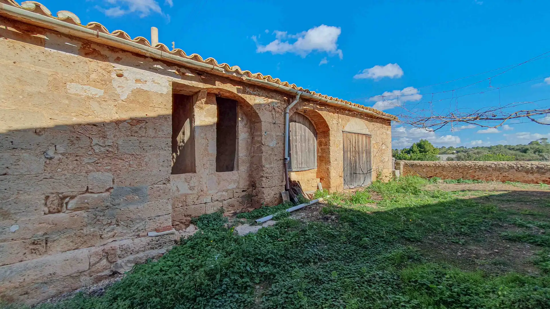 Vista exterior de Finca rústica en venda en  Palma de Mallorca amb Jardí privat, Terrassa i Traster