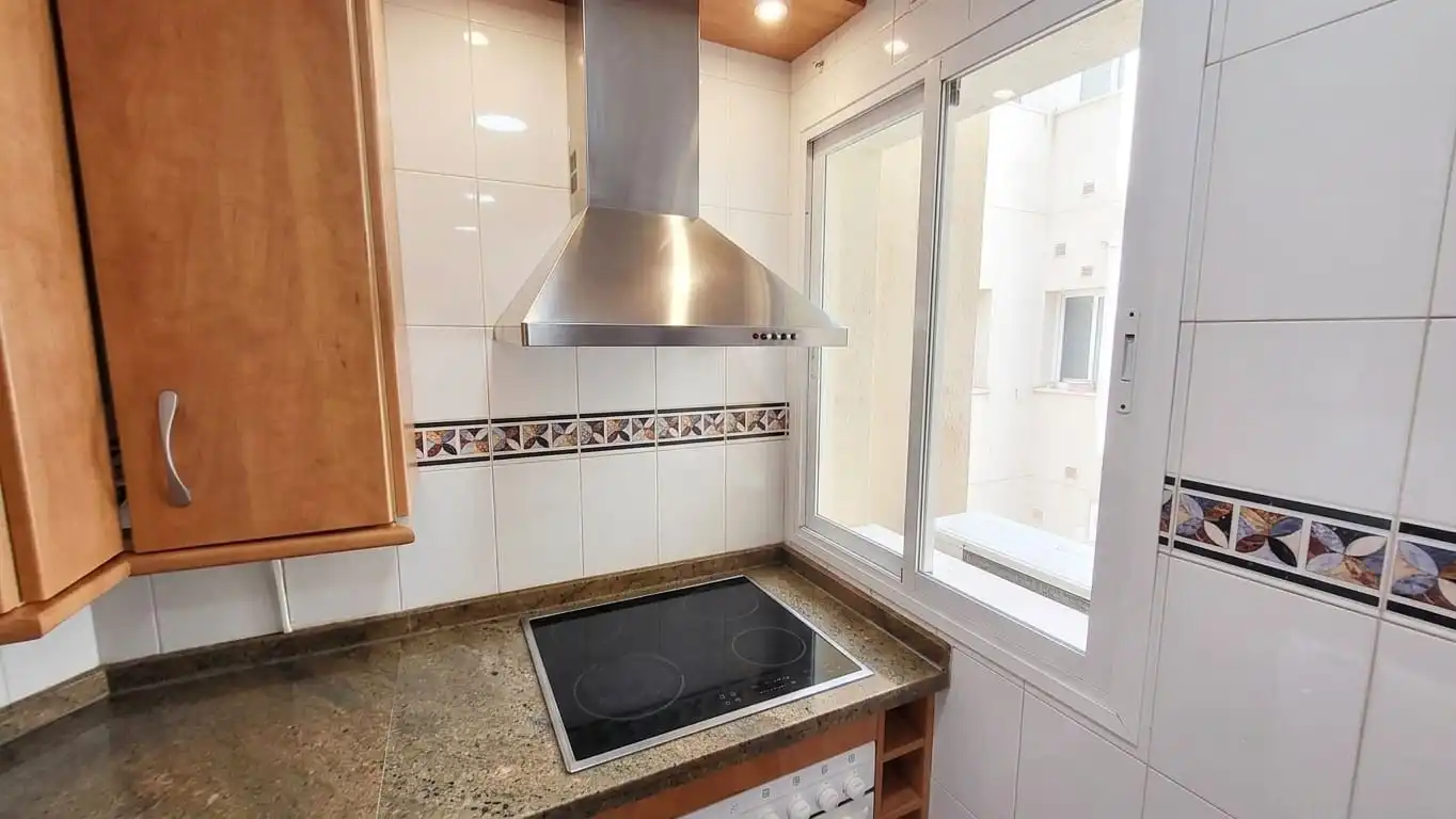 Cocina de Piso en venta en Rincón de la Victoria con Aire acondicionado, Trastero y Amueblado
